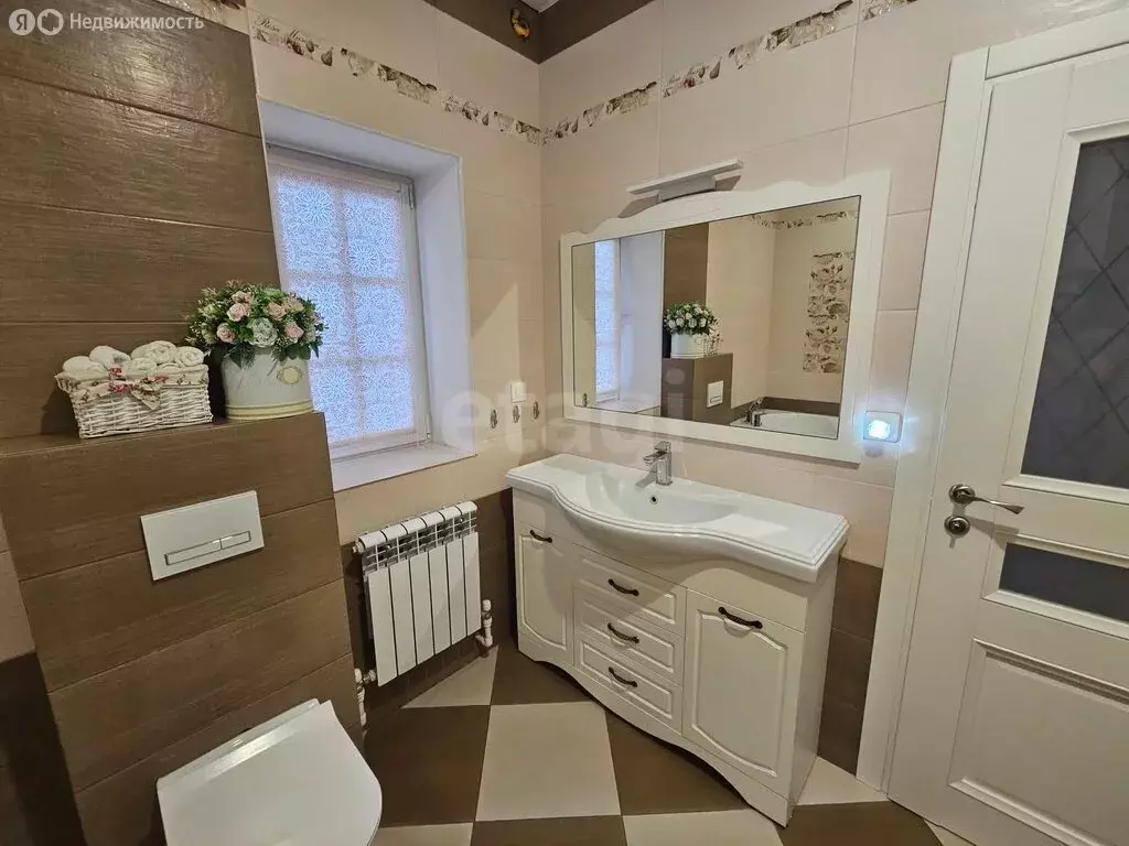 Дом в Ялуторовск, Хохловская улица, 57 (208 м) - Фото 1