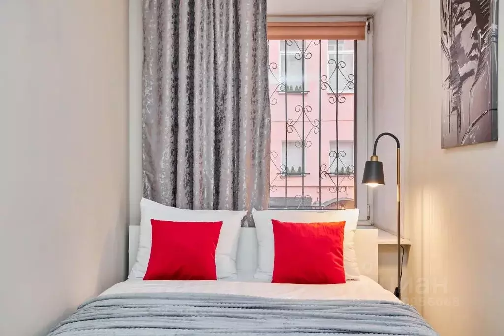 Комната Санкт-Петербург Невский просп., 81 - Фото 2