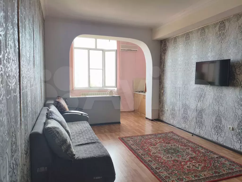 2-к. квартира, 60 м, 7/10 эт. - Фото 1