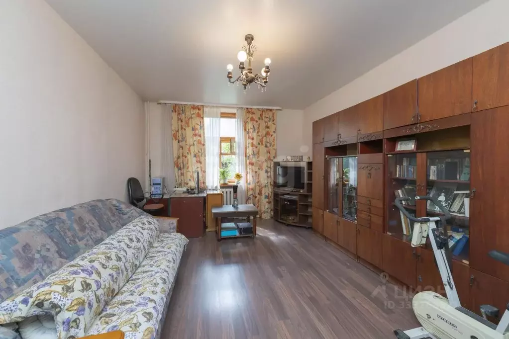 3-к кв. Пермский край, Пермь ул. Космонавта Леонова, 23 (90.8 м) - Фото 1