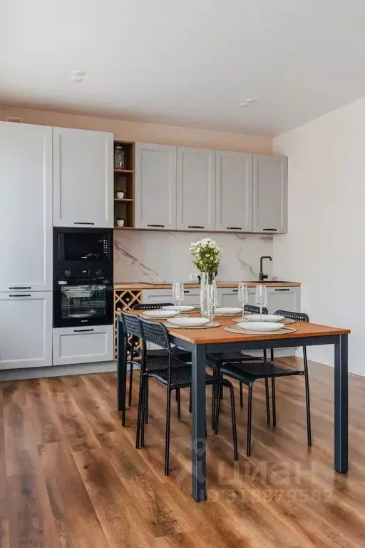 Дом в Красноярский край, Емельяново городское поселение, Емельяново ... - Фото 2