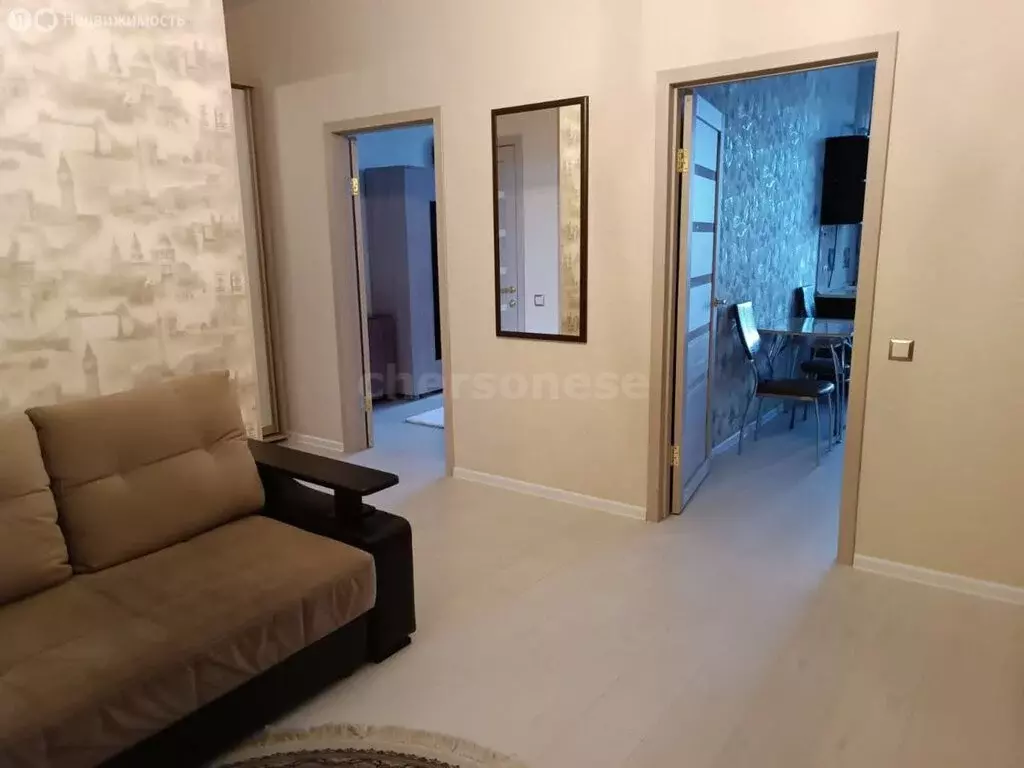 1-комнатная квартира: Севастополь, проспект Юрия Гагарина, 52/1 (52 м) - Фото 2