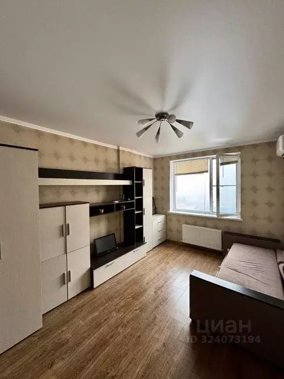 2-к кв. Адыгея, Тахтамукайский район, Яблоновский пгт ул. Гагарина, ... - Фото 1