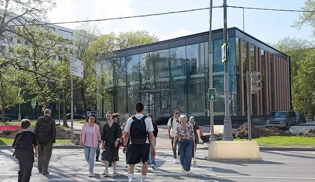 Помещение свободного назначения (1571 м) - Фото 1