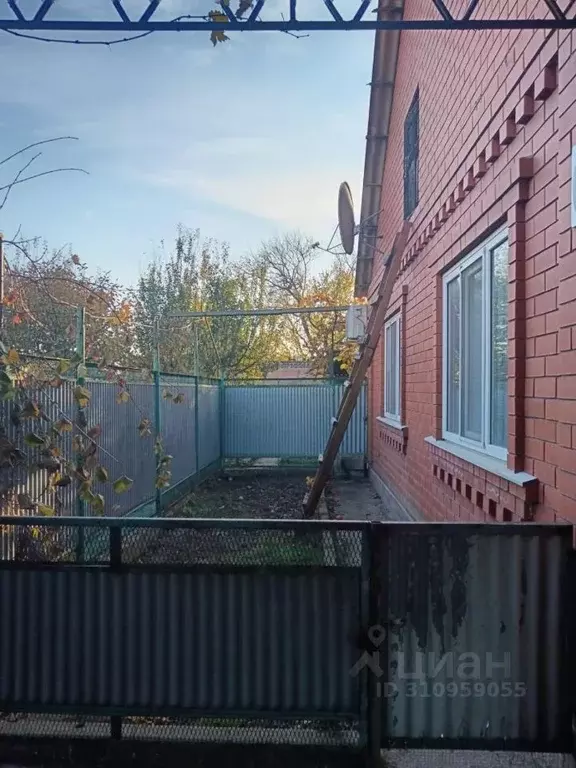 Дом в Краснодарский край, Краснодар № 2 Агрофирмы Солнечная отделение, ... - Фото 2