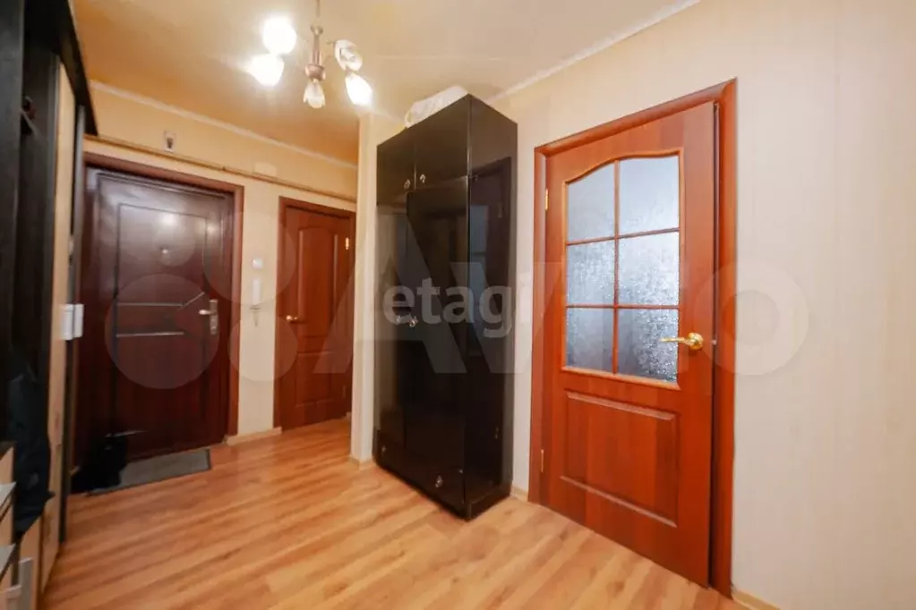 3-к. квартира, 70м, 1/9эт. - Фото 1