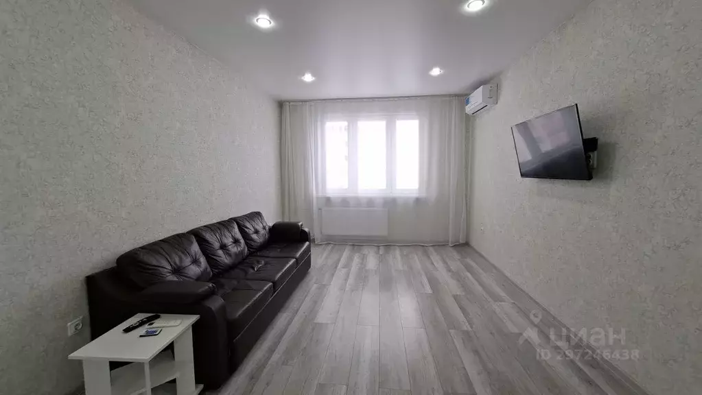 1-к кв. Липецкая область, Липецк ул. И.В. Свиридова, 22к2 (45.0 м) - Фото 2