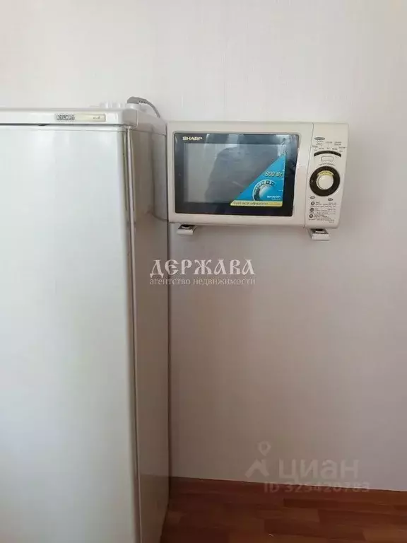 1-к кв. Белгородская область, Старый Оскол Королева мкр, 32А (42.0 м) - Фото 2