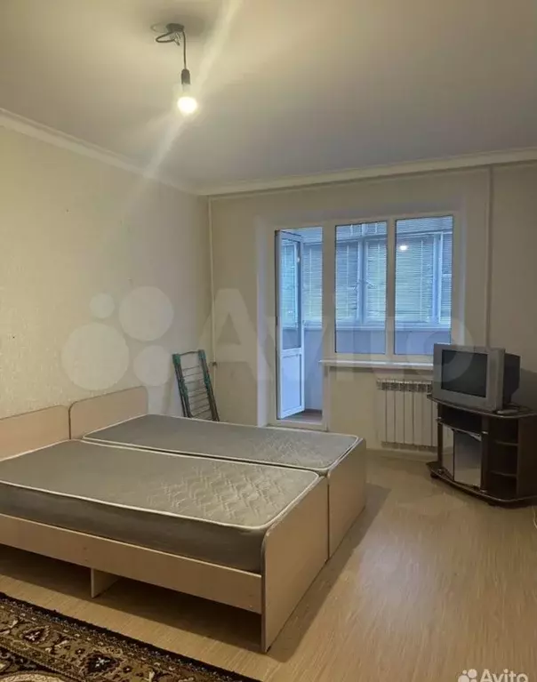 1-к. квартира, 40 м, 2/9 эт. - Фото 1