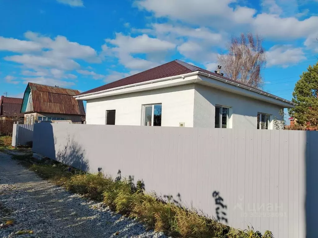 Дом в Свердловская область, Белоярский муниципальный округ, пос. ... - Фото 1