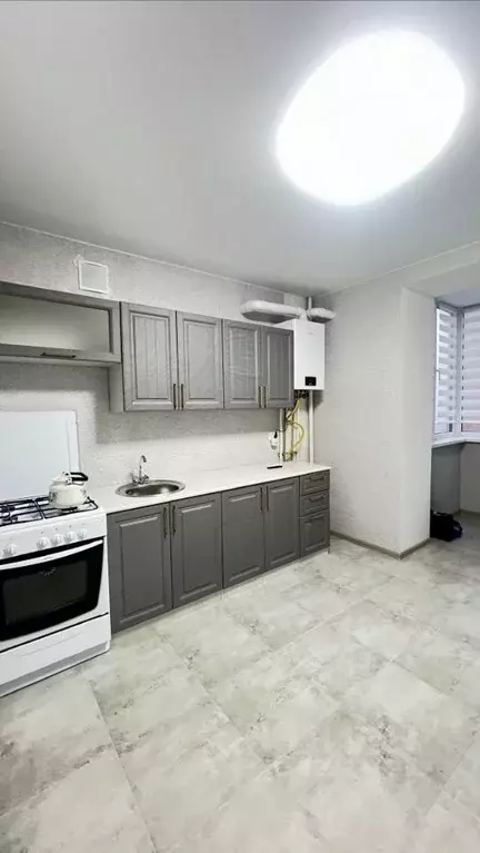 3-к кв. Северная Осетия, Владикавказ ул. Курсантов-Кировцев, 39 (90.0 ... - Фото 1