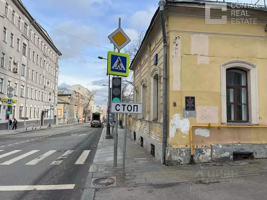 Торговая площадь в Москва Новая Басманная ул., 20С5 (406 м) - Фото 0