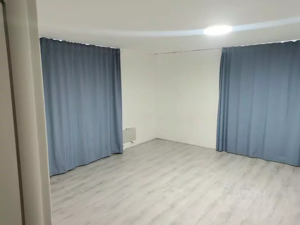 Дом в Свердловская область, Березовский муниципальный округ, пос. ... - Фото 1