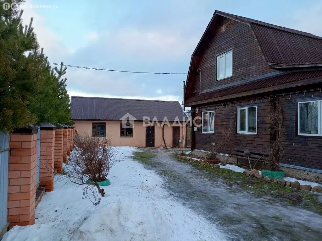 Дом в муниципальное образование Второвское, деревня Близнино, 17 ... - Фото 1