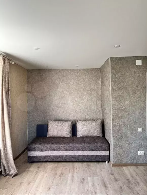 1-к. квартира, 32 м, 5/5 эт. - Фото 1