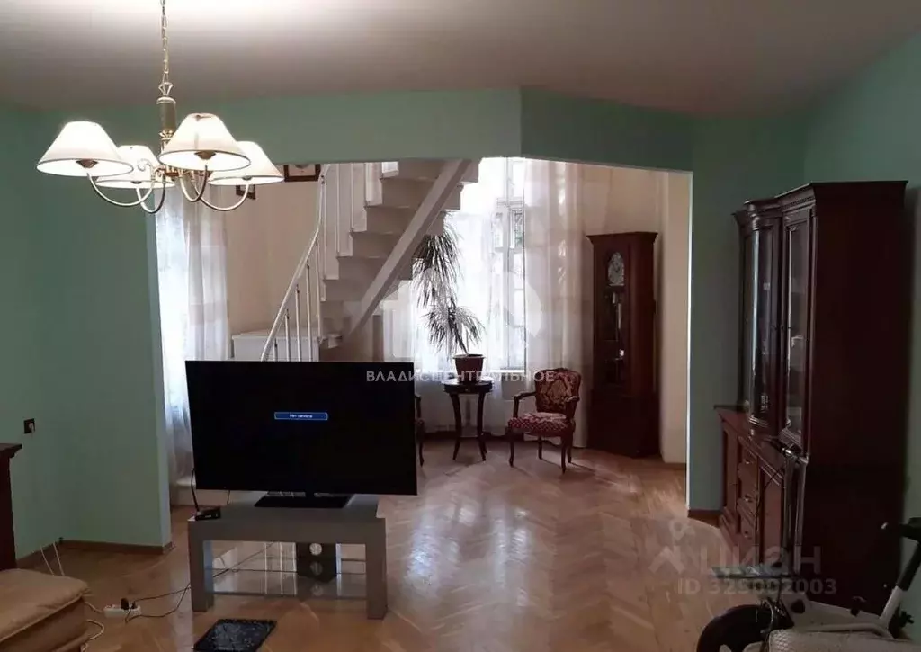 Дом в Новосибирская область, Новосибирск ул. Далидовича, 33 (160 м) - Фото 1