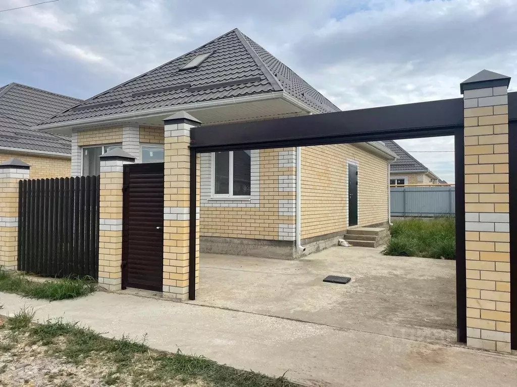 Дом в Краснодарский край, Краснодар пл. Главная городская (100 м) - Фото 1