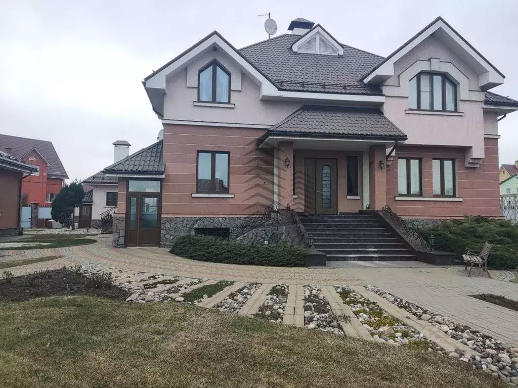 Коттедж в Белгородская область, Старый Оскол ул. Лесная Поляна (450 м) - Фото 1