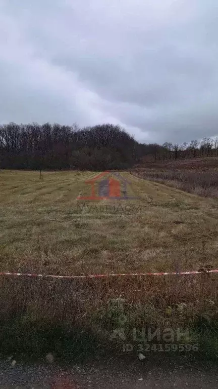 Участок в Белгородская область, Старооскольский городской округ, с. ... - Фото 1