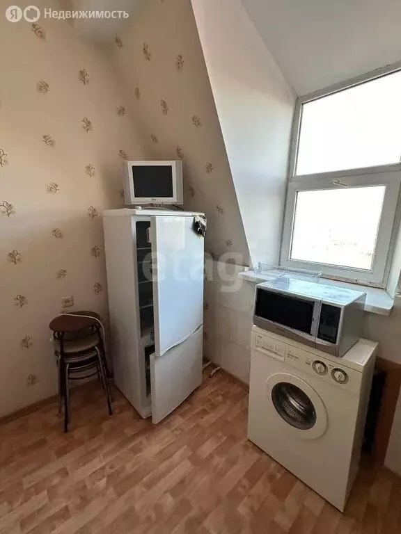 1-комнатная квартира: Тюмень, улица Щербакова, 144 (33 м) - Фото 1