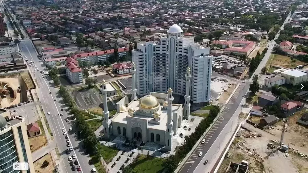 Свободной планировки кв. Чеченская республика, Грозный ул. Свердлова, ... - Фото 0