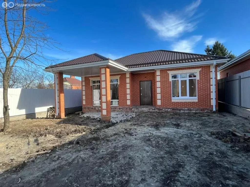 Дом в Ростов-на-Дону, Орская улица (90 м) - Фото 0