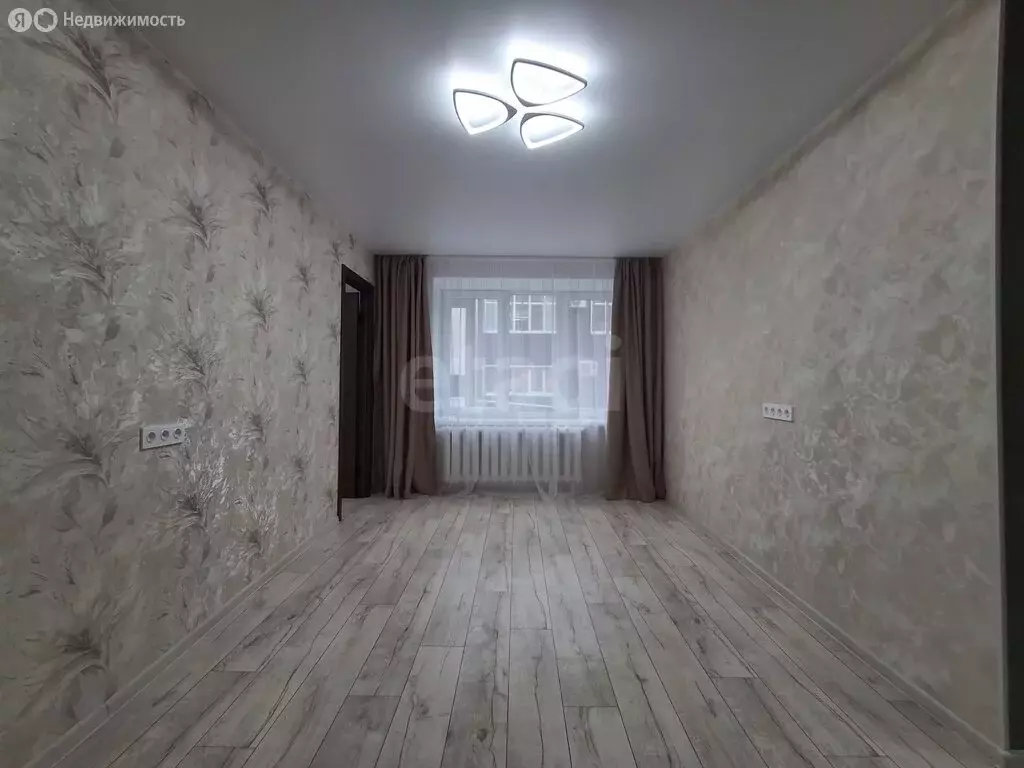 4-комнатная квартира: Стерлитамак, улица Худайбердина, 150 (59.8 м) - Фото 2