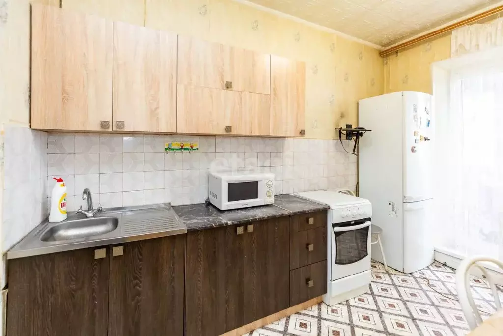 1-к кв. Ханты-Мансийский АО, Сургут Югорская ул., 5/2 (39.0 м) - Фото 0