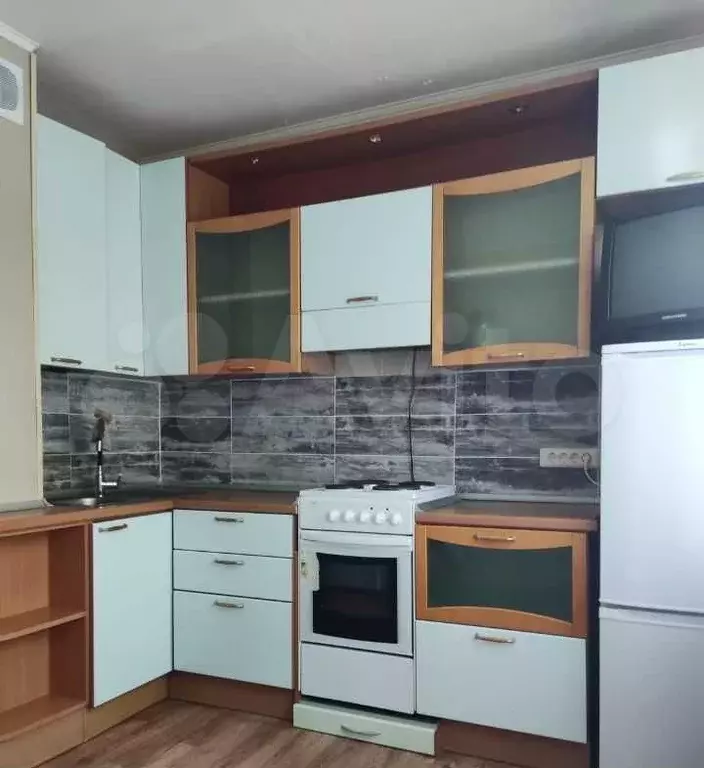 1-к. квартира, 38 м, 1/22 эт. - Фото 0
