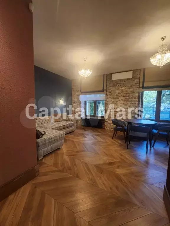 2-к. квартира, 70 м, 2/7 эт. - Фото 1