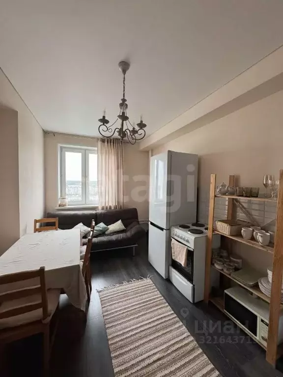 2-к кв. Челябинская область, Челябинск ул. Братьев Кашириных, 66 (55.2 ... - Фото 1