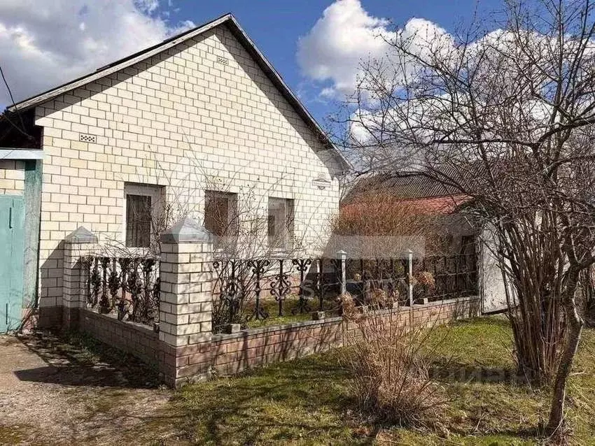 Дом в Брянская область, Унеча ул. Чернышевского, 14 (63 м) - Фото 2