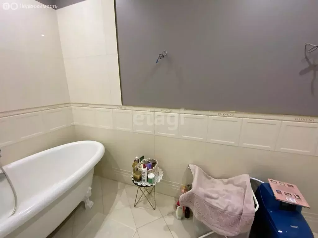 3-комнатная квартира: Белгород, Садовая улица, 3А (130 м) - Фото 2