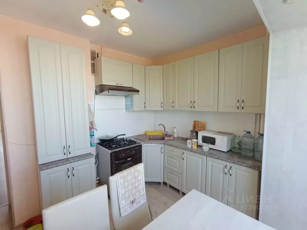 3-к кв. Смоленская область, Смоленск ул. Авиаторов, 7 (71.8 м) - Фото 1