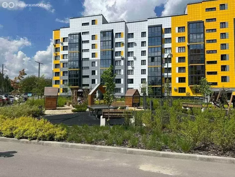 2-комнатная квартира: село Ямное, улица Генерала Черткова, 1 (59.9 м) - Фото 2