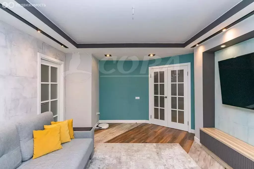 3-комнатная квартира: Тюмень, Кремлёвская улица, 102А (84 м) - Фото 2