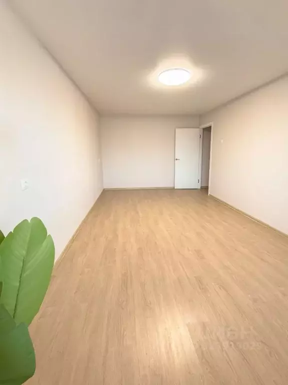 3-к кв. Челябинская область, Челябинск ул. Ворошилова, 37 (61.0 м) - Фото 1