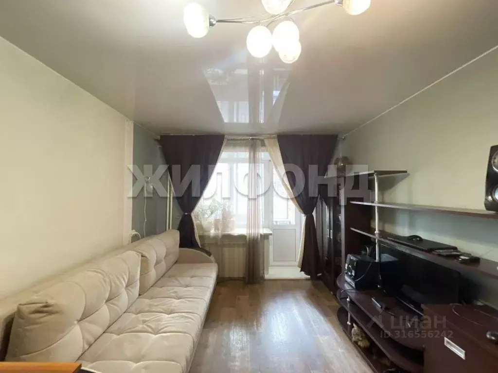 2-к кв. Иркутская область, Иркутск ул. Лермонтова, 333 (43.0 м) - Фото 0