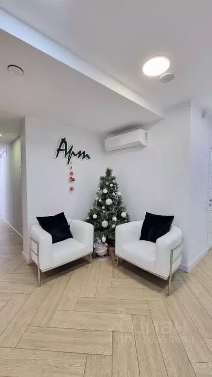 Помещение свободного назначения в Иркутская область, Иркутск просп. ... - Фото 1