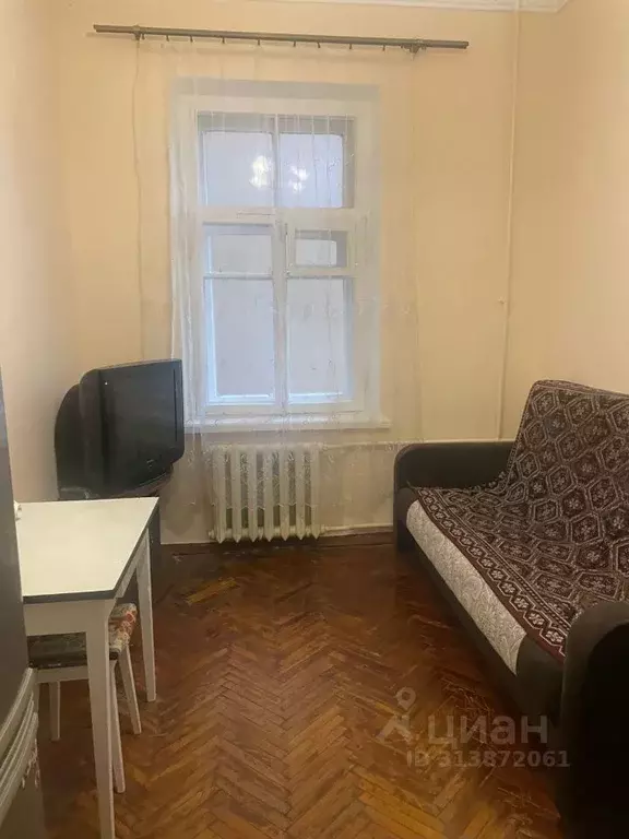 Комната Санкт-Петербург Английский просп., 25 (12.0 м) - Фото 0