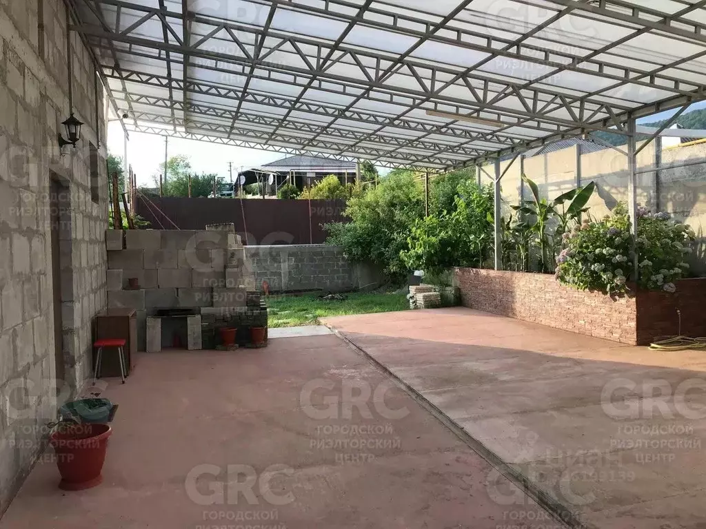 Дом в Краснодарский край, Сочи городской округ, с. Верхний Юрт ул. ... - Фото 2