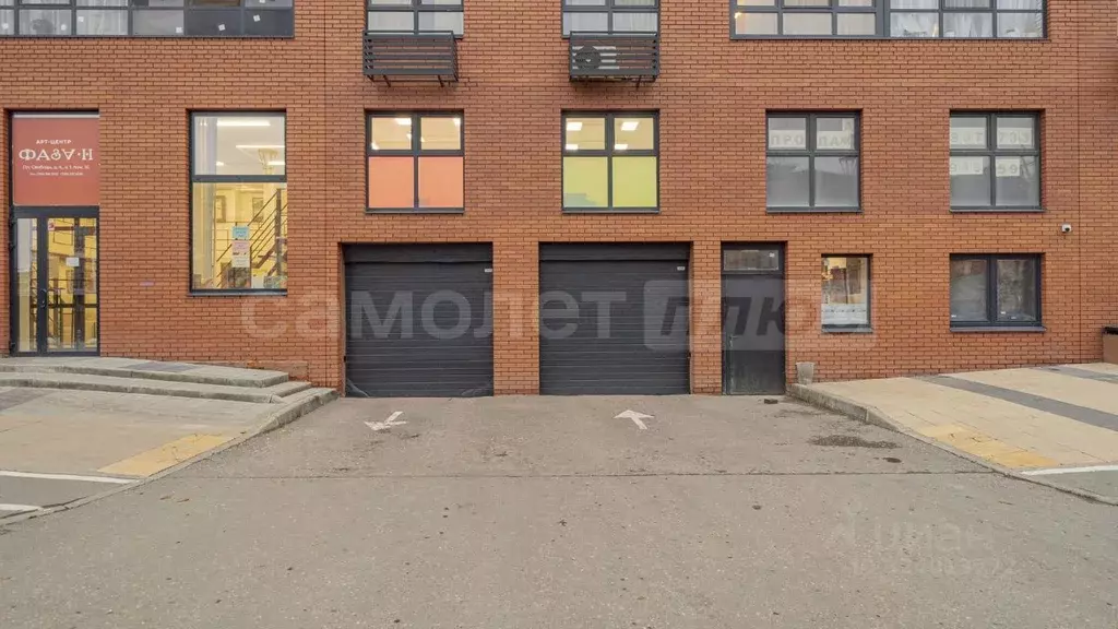 Гараж в Московская область, Наро-Фоминск пл. Свободы, 1 (13 м) - Фото 2