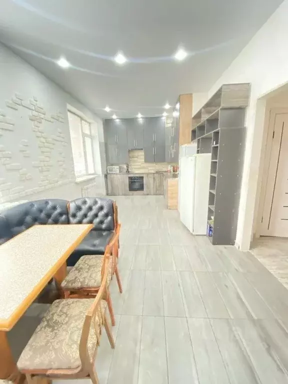 3-к кв. Брянская область, Брянск ул. Фокина, 95 (112.2 м) - Фото 2