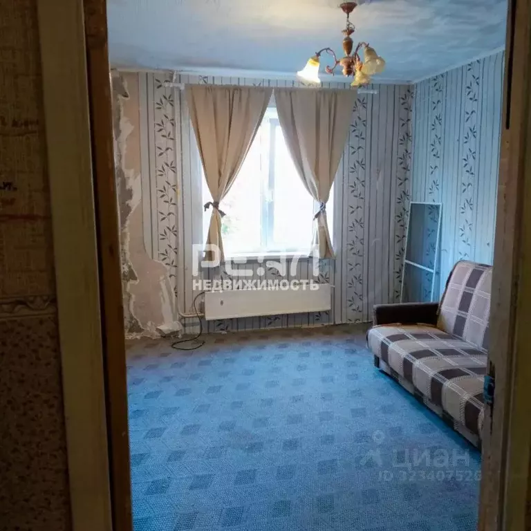 3-к кв. Ленинградская область, Гатчинский муниципальный округ, пос. ... - Фото 1