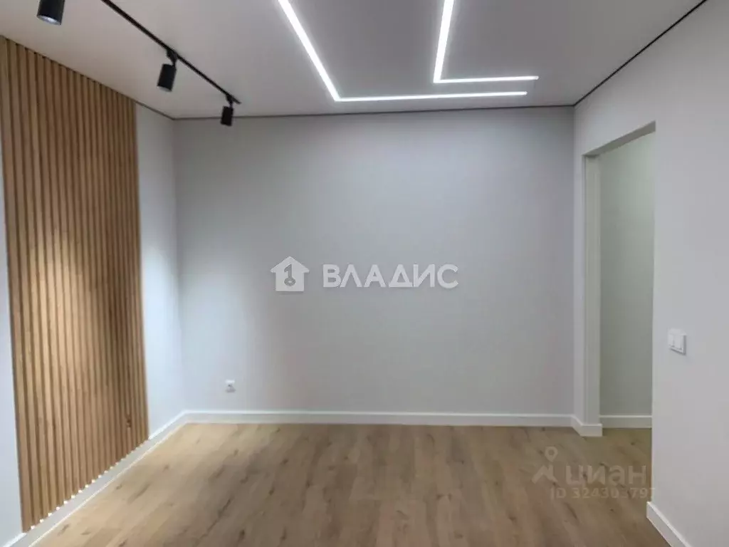 3-к кв. Белгородская область, Белгород ул. Буденного, 3 (61.2 м) - Фото 2