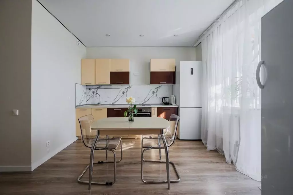 1-к кв. Свердловская область, Екатеринбург ул. Соболева, 19 (45.3 м) - Фото 0