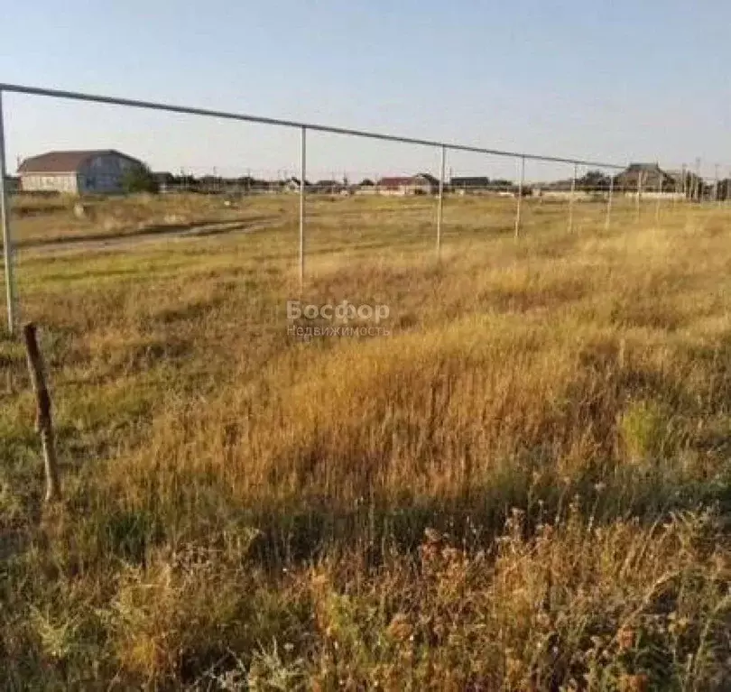 Участок в Крым, Кировское пгт ул. Азатлык (10.0 сот.) - Фото 2