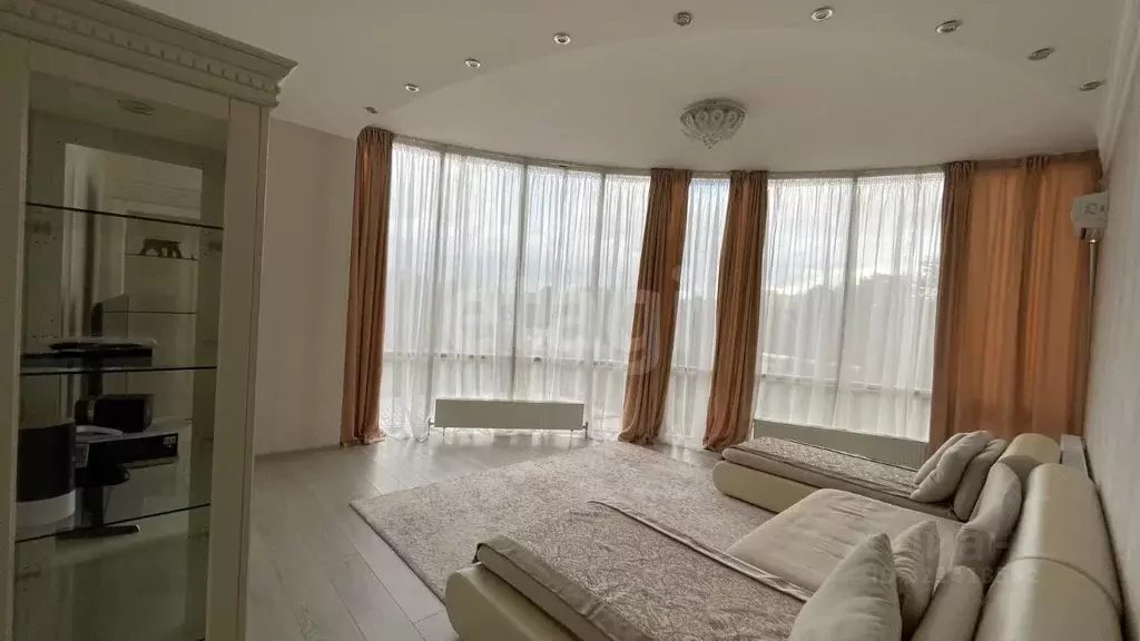 3-к кв. Крым, Симферополь ул. Фруктовая (113.3 м) - Фото 2