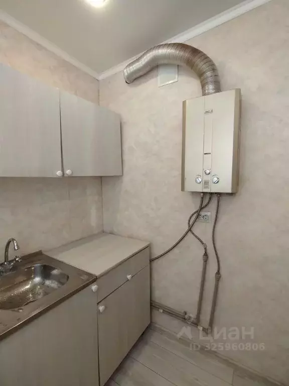 1-к кв. Курская область, Курск Курского завода тракторных запчастей ... - Фото 1