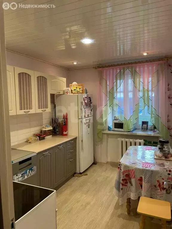 3-комнатная квартира: Тымовское, Красноармейская улица, 42 (68 м) - Фото 1